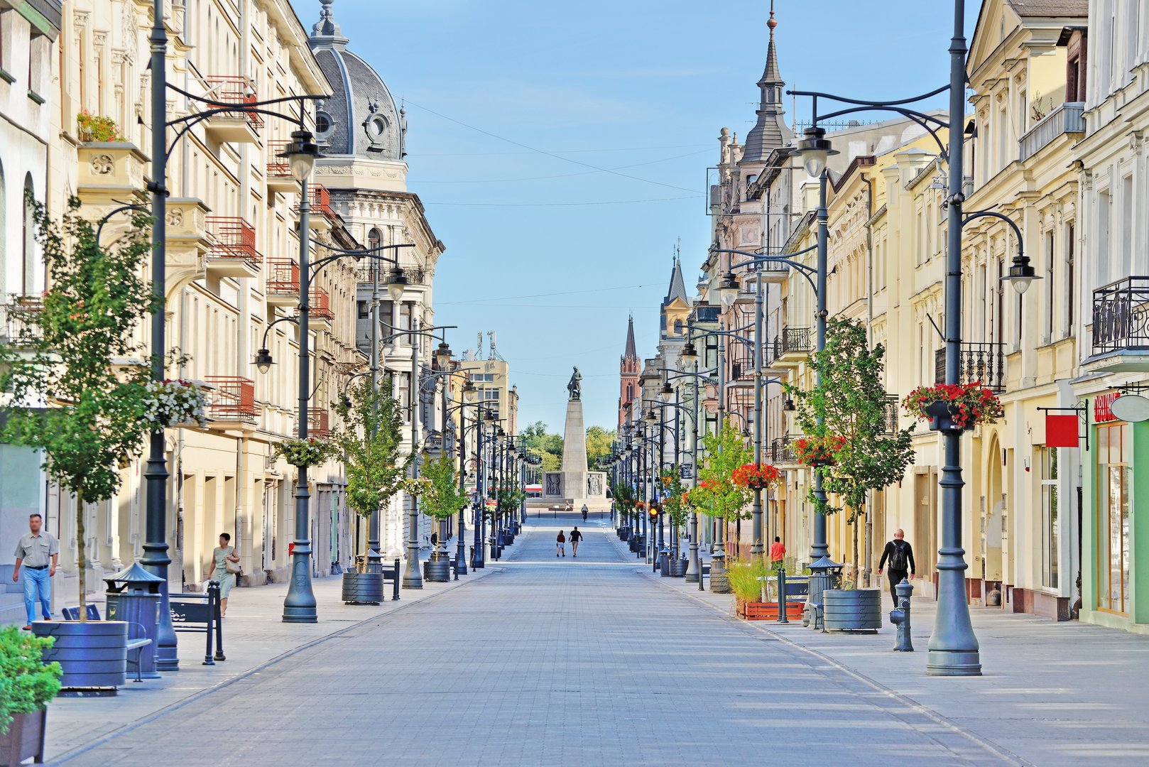 Piotrkowska Street Direct view of the Piotrkowska Street.
