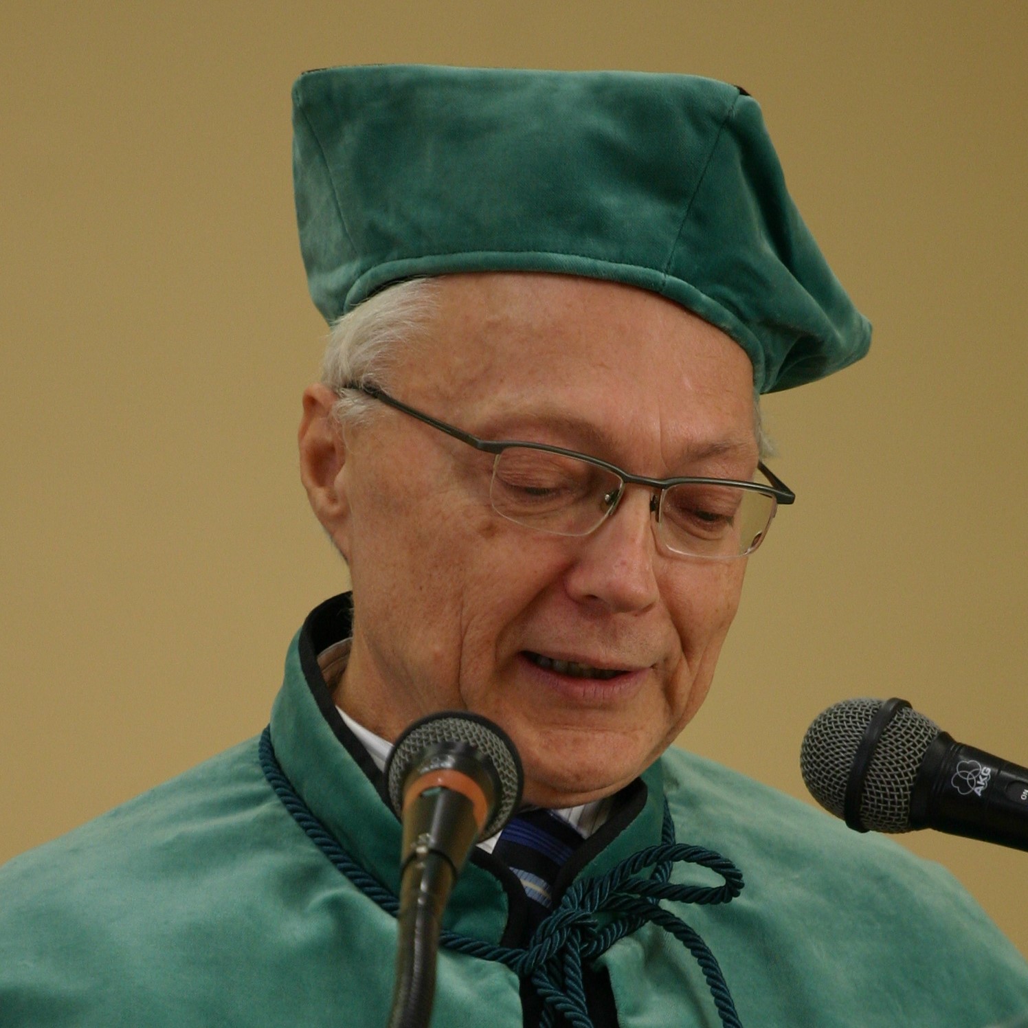 prof. Paweł Walczak