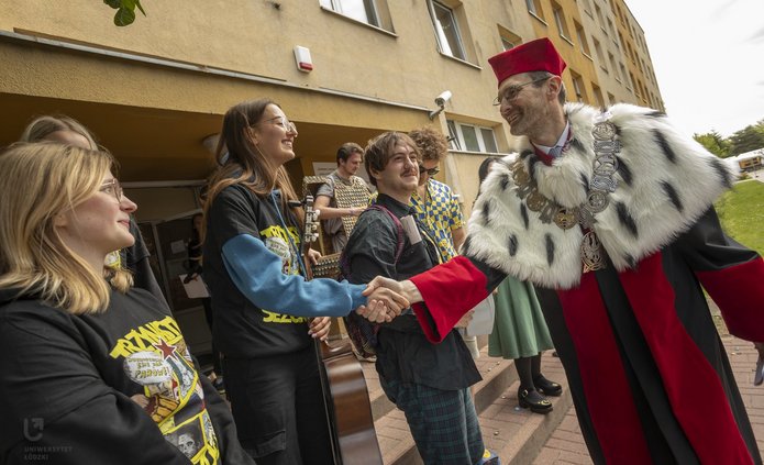 Rector and students of the University of Lodz during the Juwenalia student festival