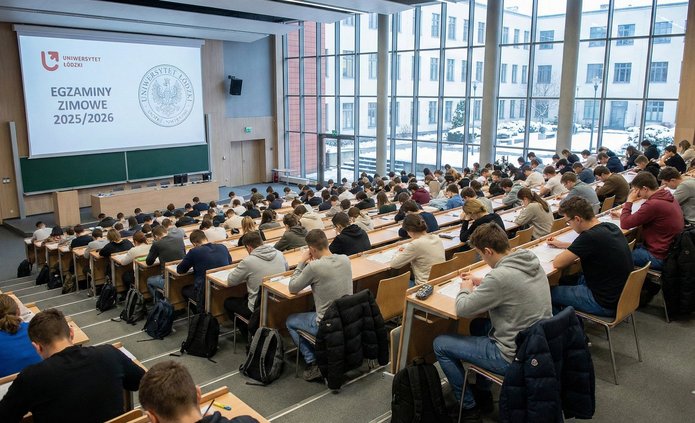 egzamin - AI generated