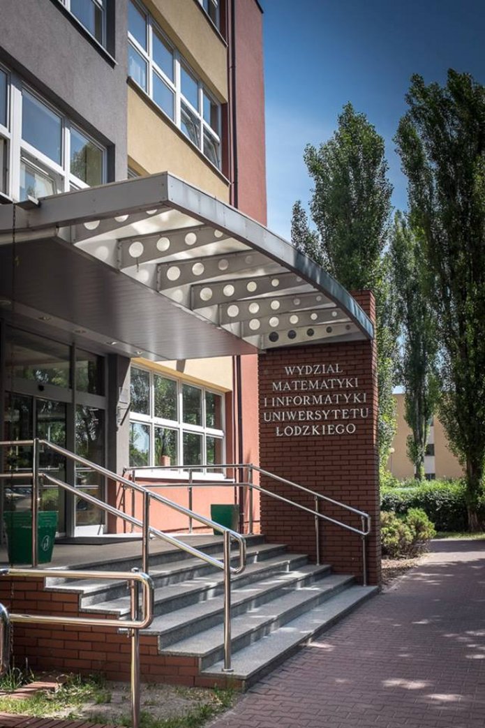 [Translate to English:] CS