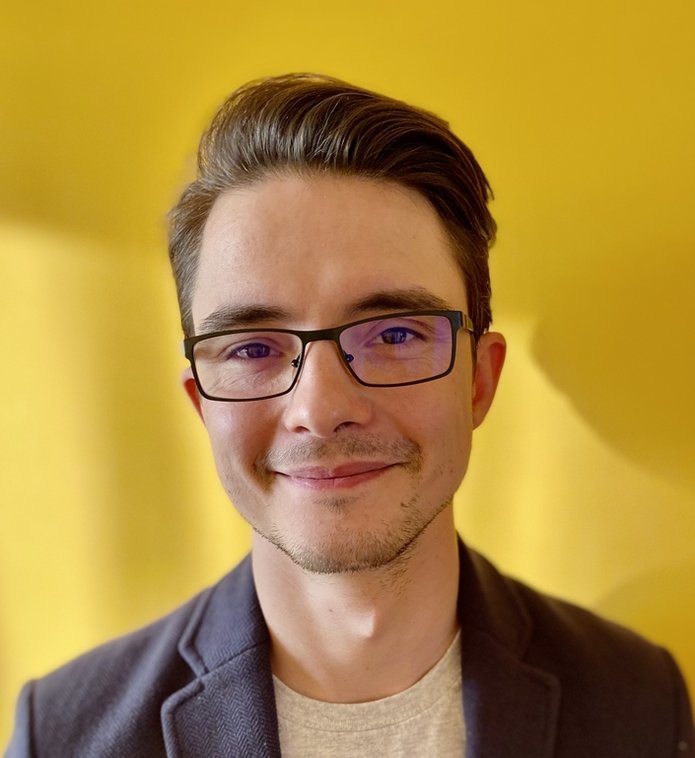 Dr Remigiusz Żulicki