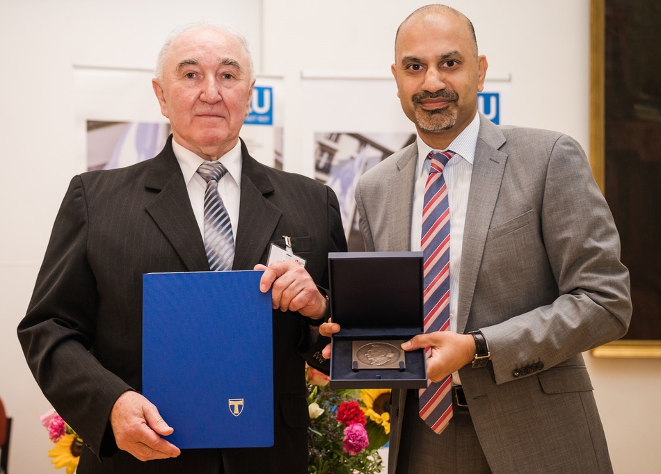prof. G. Mlostoń z UŁ i prezydent JLu w Giessen